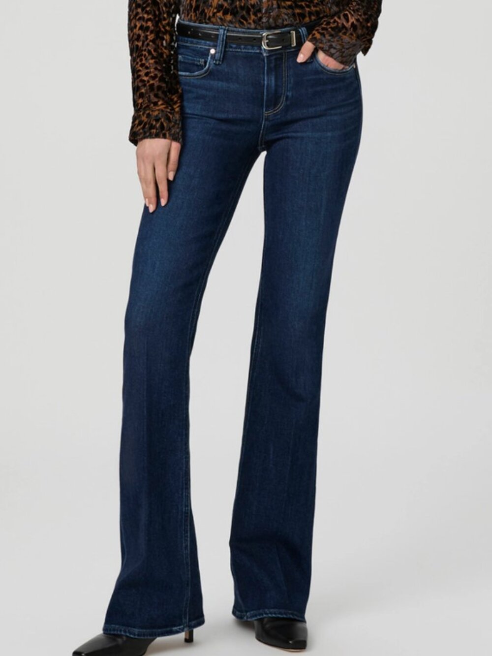 PAIGE DENIM LOW RISE LAUREL CANYON BOOT CUT FLARE JEANS STRETCH sz 30